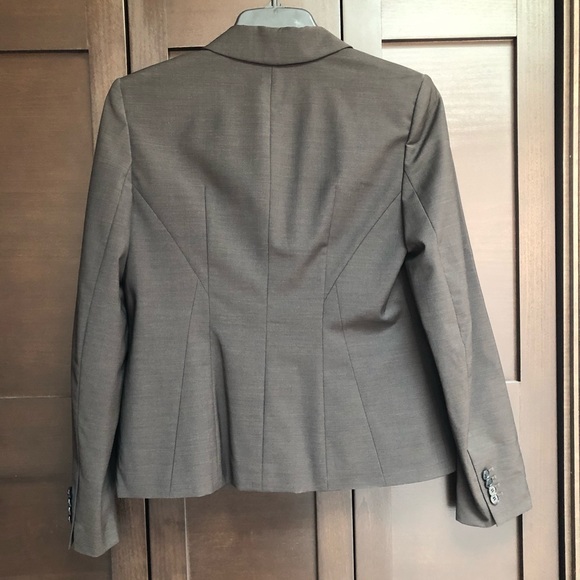 Suit Jacket/ Blazer - Ann Taylor - Sz 6 - Picture 2 of 2